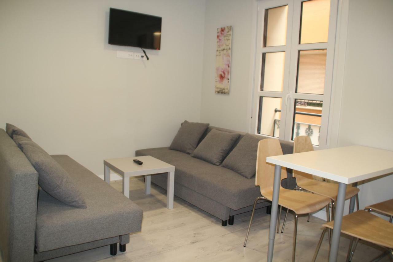 Apartamentos Logrono Centro Bagian luar foto