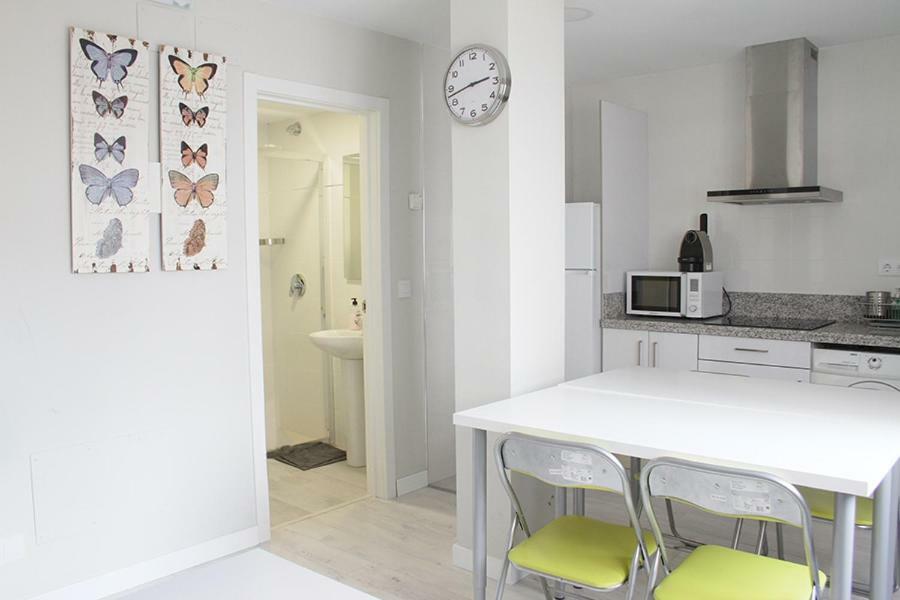 Apartamentos Logrono Centro Bagian luar foto